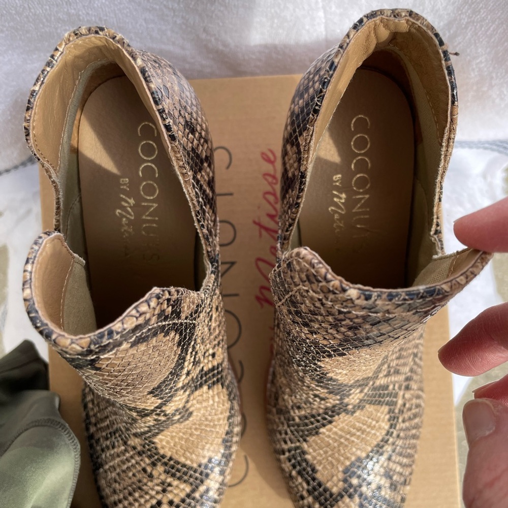 Matisse Coconuts Trader Snake Booties - image 3